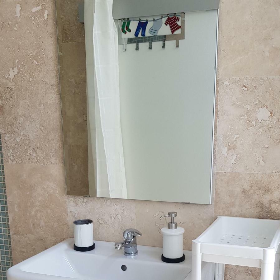 Appartement Old Town Apartament à Targoviste Extérieur photo
